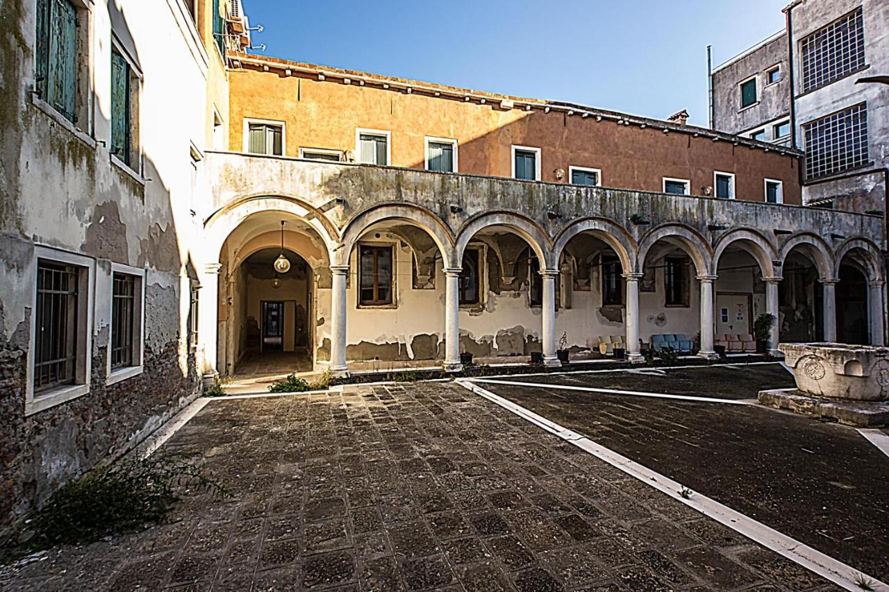 Ca' Della Tana * Venecia
